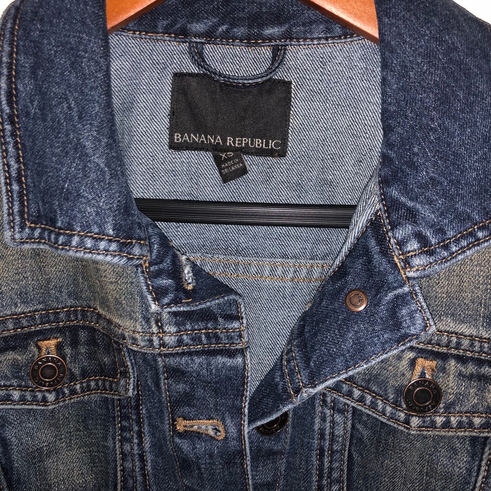 Perfect Jean Jacket for Fall